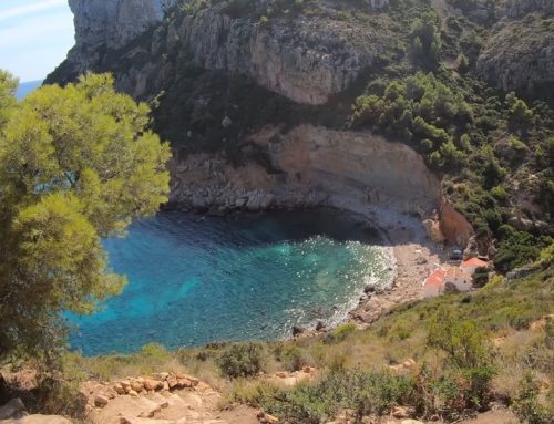 Cala Llebeig – Crique Isolée À Benitatchell, Alicante