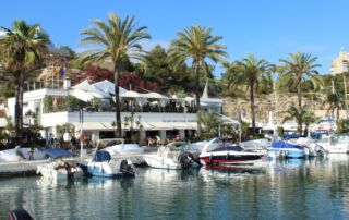 costa blanca live in spain